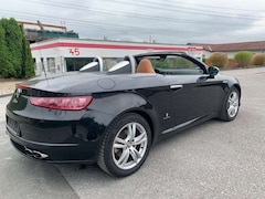 Bild des Angebotes Alfa Romeo Spider 1.8 16V TBi*Navi*Xenon*Bose*Leder*1 Hand