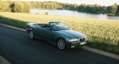Bild des Angebotes BMW 318 i Exclusiv Edition Aut. TÜV NEU