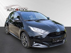 Bild des Angebotes Toyota Yaris Hybrid Team Deutschland LED Apple CarPlay Android