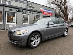 Bild des Angebotes BMW 523 i Lim. AHK°PDC°NAVI°XENON°SZHG°TEMP°8xBEREIFT