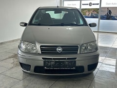 Bild des Angebotes Fiat Punto 1.2 8V Dynamic Klima el.SP Spieg. beheizbar teilb.