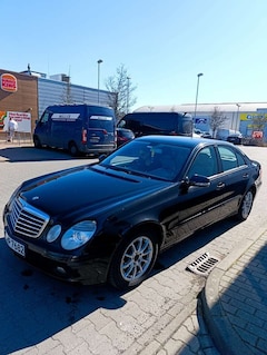 Bild des Angebotes Mercedes-Benz E 280 CDI 4Matic Automatik Avantgarde DPF