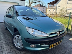 Bild des Angebotes Peugeot 206 Grand Filou Cool Style+Rostfrei*Erstl+1.Hand