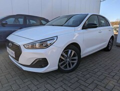 Bild des Angebotes Hyundai i30 1.6 CRDI DCT YES! 2.Hand/Scheckheft/LHZ/SHZ/Navi/T