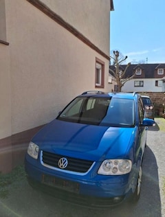 Bild des Angebotes VW Touran 1.6 FSI Trendline