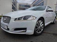 Jaguar XF 2.2 Diesel,Leder,Navi,PDC,Kam,