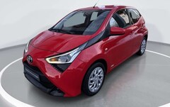 Bild des Angebotes Toyota Aygo X x-play Paket: x-business Bluetooth Freisprecheinri