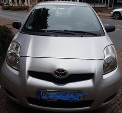 Bild des Angebotes Toyota Yaris Cool+