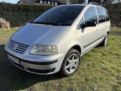 Bild des Angebotes VW Sharan 1.9 TDI Family
