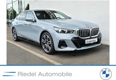 Bild des Angebotes BMW 520 i M Sportpaket Komfortsitze Standhzg. AHK