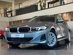 Bild des Angebotes BMW 320 d Touring xDrive Curved DrivingA. DAB Shz LED