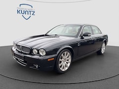 Bild des Angebotes Jaguar XJ 2.7 D XJ6 Executive Schiebedach+belüftete Sitze