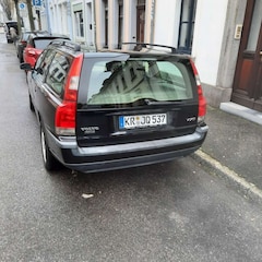 Bild des Angebotes Volvo V70 kinetic