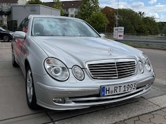 Bild des Angebotes Mercedes-Benz E 240 E 240 4Matic Avantgarde