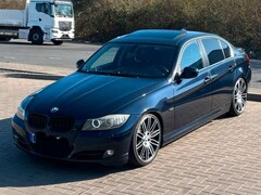 Bild des Angebotes BMW 325 325i Aut.