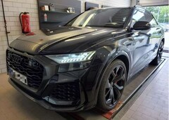 Bild des Angebotes Audi RS Q8 4.0 TFSI - KERAMIK / CARBON / PANO / 360°