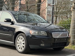 Bild des Angebotes Volvo V50 Kombi 2.0 D Momentum