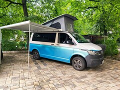 Bild des Angebotes VW T6.1 California CamperVan, 5-Sitz, Kü, Aufstdach, Heizg, Markse