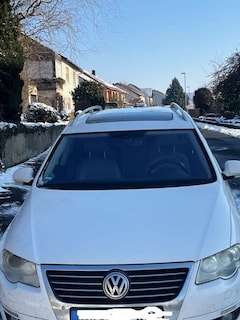 Bild des Angebotes VW Passat Variant Passat Variant 2.0 TDI DPF DSG Highline