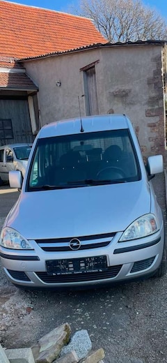 Bild des Angebotes Opel Combo 1.7 CDTI