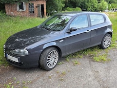 Bild des Angebotes Alfa Romeo 147 147 2.0 Twin Spark Distinctive