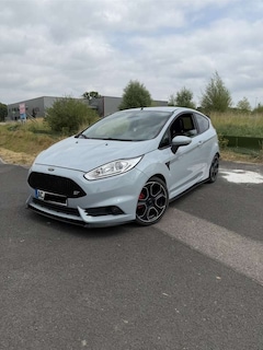 Bild des Angebotes Ford Fiesta 1.6 EcoBoost ST200