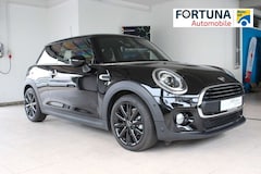 Bild des Angebotes MINI One One Blackyard LED Parkassistent