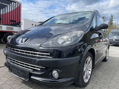 Peugeot 1007 Premium ALU/KLIMA/PDC/STANDHEIZUNG/TOP!