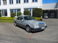 Bild des Angebotes Mercedes-Benz E 260 Sportline*Aut*Klima*Schiebedach*Alu*