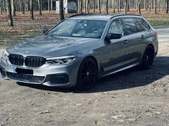 Bild des Angebotes BMW 540 540i M Paket Voll 20 Zoll Sthz Leder Kessy