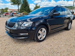 Bild des Angebotes Skoda Octavia Combi Tour