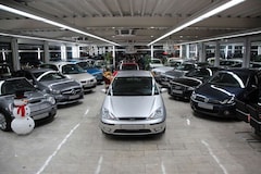 Bild des Angebotes Ford Focus 1.6 Ghia