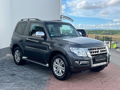 Bild des Angebotes Mitsubishi Pajero 3.2 DI-D Top*1.HAND*TOP GEPFLEGT*