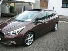 Bild des Angebotes Kia Ceed SW / cee'd SW Platinum Edition,Fast Vollausstattung!
