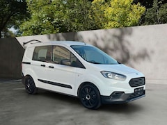 Bild des Angebotes Ford Transit Courier /5 Sitzer/2x Schiebetür/Klima