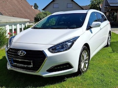Bild des Angebotes Hyundai i40 i40 Kombi blue 1.6 GDI Trend LPG, Benzin, Garantie