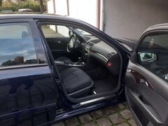 Bild des Angebotes Mercedes-Benz E 220 E-Klasse Diesel CDI Automatik Classic