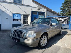 Bild des Angebotes Mercedes-Benz E 320 320 Coupe H-Kennzeichen*3.Hand*Klima*AHK