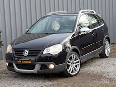 Bild des Angebotes VW Polo Cross 1.4 Highline "Sitzheizung "Touchdisplay "Tempomat