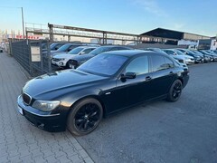 Bild des Angebotes BMW 730 d Leder/ Xenon/ Sitzheizung/ Navi/Schiebedach