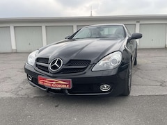 Bild des Angebotes Mercedes-Benz SLK 200 2Look-Edition Roadster Designo Automatik Schwarz