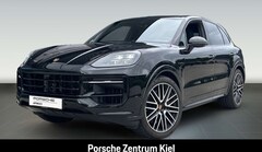 Bild des Angebotes Porsche Cayenne S E-Hybrid Black Edition HA-Lenkung