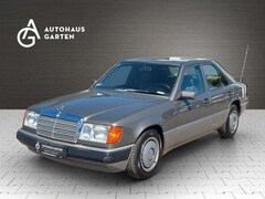Bild des Angebotes Mercedes-Benz 230 E lim. 2.Hand Klima Schiebedach 5-Gang