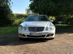 Bild des Angebotes Mercedes-Benz 200 E 200 W211