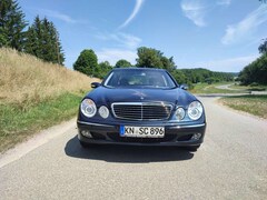 Bild des Angebotes Mercedes-Benz E 240 Elegance AHK ROSTFREI kein Wartungsstau, 8 fach