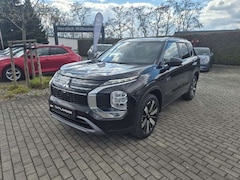 Mitsubishi Outlander 2.4L PHEV Select