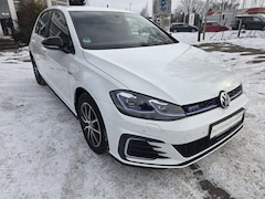 Bild des Angebotes VW Golf GTE VII Start-Stopp CarPlay Android SR + WR