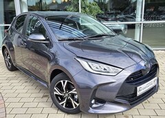 Bild des Angebotes Toyota Yaris Hybrid 116 1.5 VVT-i Team Deutschland*Comfort Pake