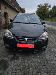 Bild des Angebotes Suzuki Liana Kombi 1.6