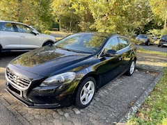 Bild des Angebotes Volvo V40 Momentum
